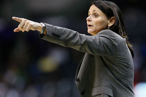 2014 WNBA Coach of the Year Candidates: Brondello and Cooper separate ...