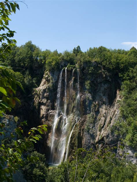 Plitvička Jezera waterfalls | Expectmohr | Flickr