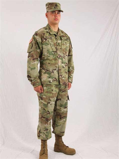 Unveil US Military Uniform Makers: Brand Secrets Revealed