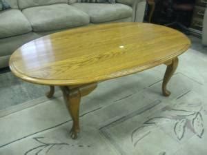 Broyhill Solid Oak Coffee Table Set (JF) - (Kutztown, PA) for Sale in ...
