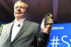 Nokia Lumia 920 Review: Thick, Heavy, Hot, Poor Battery Life