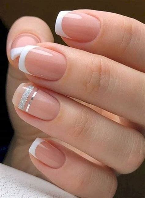 Uñas francesas cortas para una manicura elegante que combine con todo ...