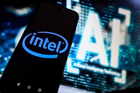 Intel's New 'AI PC Acceleration Program' Aims to Rev Up AI Software ...