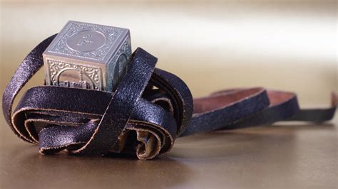 Tefillin: Spiritual Significance | My Jewish Learning