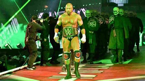 Triple H recalls the time when he got second-degree burns during his entrance at Wrestlemania 29