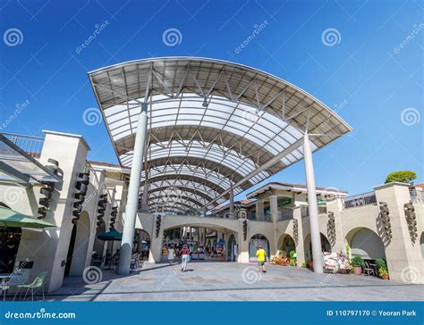 Building of Alabang Town Center in Manila City Editorial Image - Image of outdoor, downtown ...