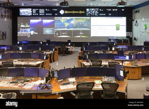 Nasa control room hi-res stock photography and images - Alamy