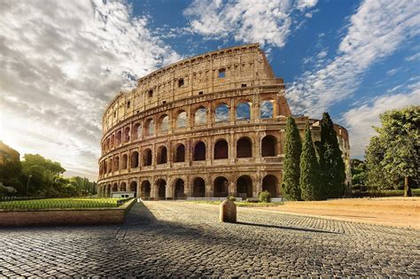 Colosseum in Rome - Visit the Famed Site of Ancient Gladiatorial ...