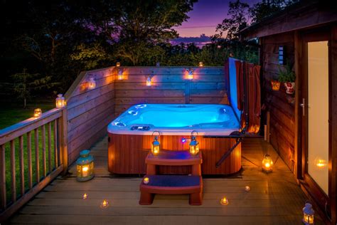 15 Best Lodges or Log Cabins York (plus hot tubs!) ⋆ Best Things To Do ...