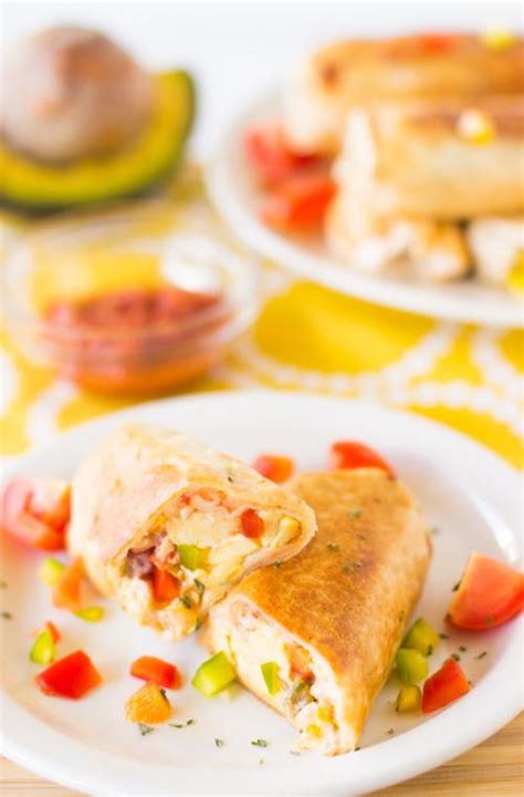 Mexican Breakfast Burritos | FaveHealthyRecipes.com