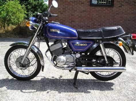 Yamaha RS 200, 1981 Motorcycles - Photos, Video, Specs, Reviews | Bike.Net