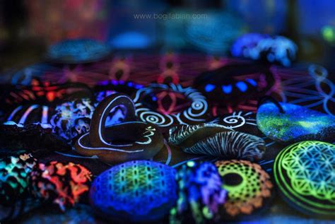 glowing ceramics | Glow in the dark, Craft show ideas, Glow