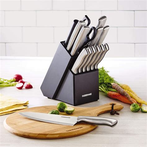 9 Tips For Choosing The Right Cutlery Set For Your Needs - Oceanup.com