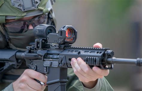 Mepro M22 Red Dot Day/Night Self-Illuminated Reflex Sight