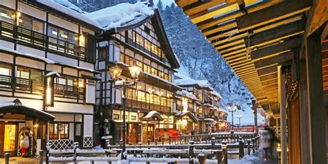 Snow Season in Japan: When and where to enjoy the snow | JRailPass