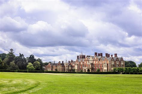 A look inside Sandringham House, site of the royals’ annual holiday ...