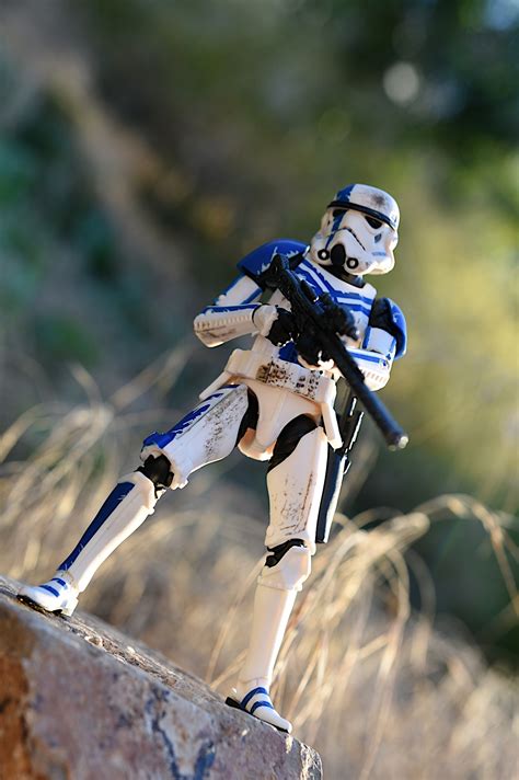 Hasbro: Star Wars Black Series Gaming Greats Stormtrooper Commander Review