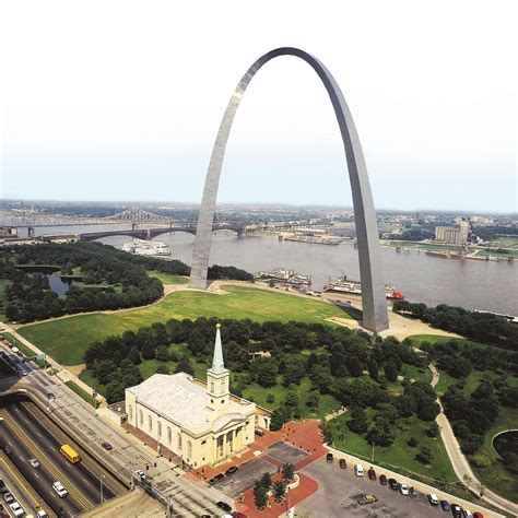 St Louis Arch Tour Video | IUCN Water