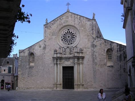 Otranto Cathedral - Wikipedia