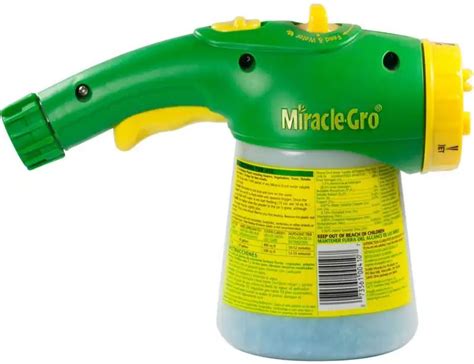 Miracle Gro 1004102 Waterproof Garden Feeder (073561004107-1)