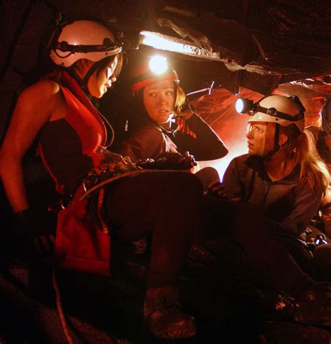 The Descent - Horror Movies Photo (8490144) - Fanpop