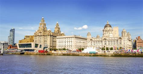 5 of the best Liverpool bus tours