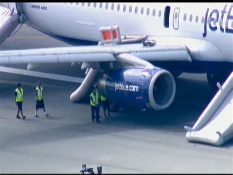 Video JetBlue Emergency Landing: Images, Audio From Inside Cabin - ABC News