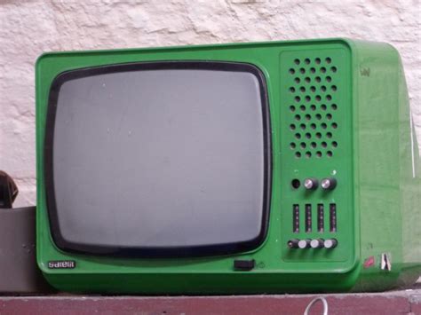 When Was The Flat Screen TV Invented