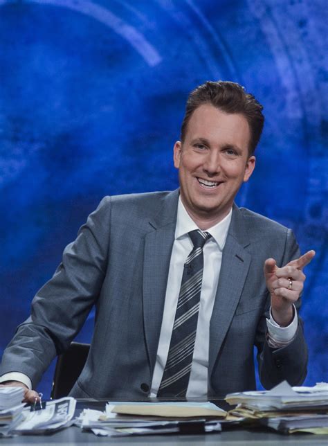 'Daily Show' correspondents Jordan Klepper, Michael Kosta wage Michigan insult war