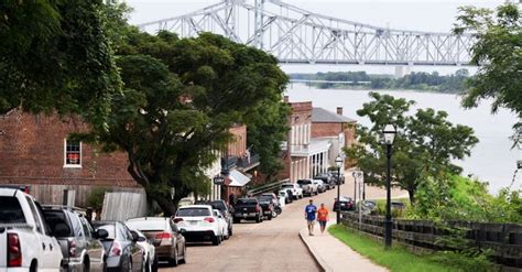 Natchez, Mississippi: History and fun along the Mississippi River ...