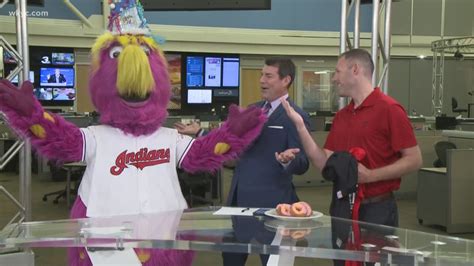 Happy birthday, Slider! The Cleveland Indians mascot is now 29 years ...