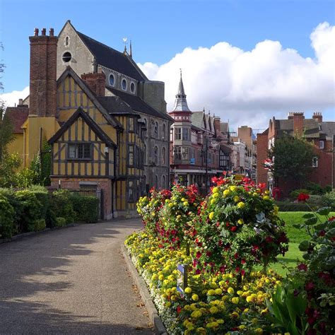 Gardens of Shrewsbury Castle | Shrewsbury castle, Shrewsbury, Places to go