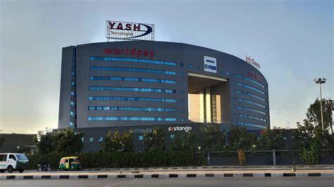 Yash Technologies Recruitment 2023 Hiring Freshers For SAP - Trainee Consultant