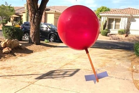 Build a Balloon Rocket that Blasts Off! | Mombrite