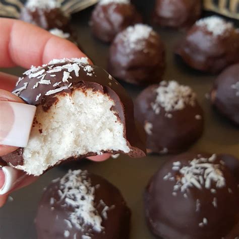 No-Bake Chocolate Coconut Snowballs - Gluten Free Clean Eating Dessert Recipe | CleanFoodCrush ...