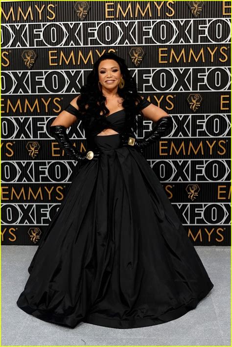 Emmy Awards 2023 Red Carpet Photos: Full Guest List Revealed & Every Fashion Moment! | 2023 Emmy ...