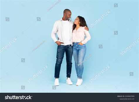 Aggregate more than 143 couple studio portrait poses - xkldase.edu.vn