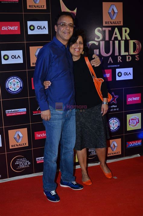 Vidhu Vinod Chopra at Producers Guild Awards 2015 in Mumbai on 11th Jan ...