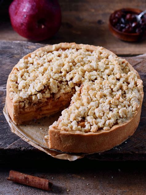 Vegan Apple Pie With Streusel | Gluten-Free Recipe - Elavegan