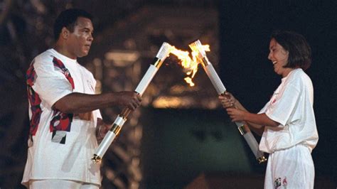 Janet Evans throws it back to 1996 Olympics in powerful Muhammad Ali tribute - TODAY.com