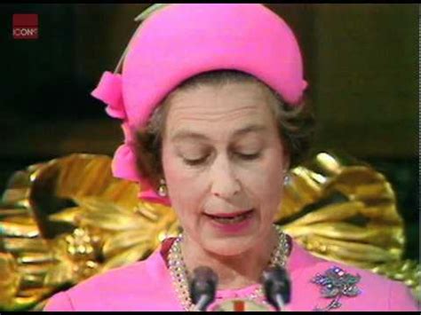 Queen Elizabeth II giving a speech on her Silver Jubilee - YouTube