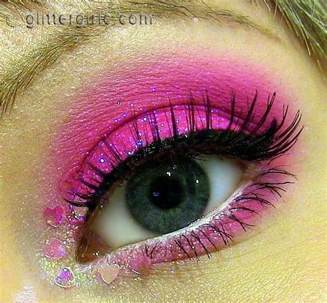 Barbie inspired Makeup Tutorial - Makeup Geek | Barbie makeup, Makeup geek, Crazy eyeshadow