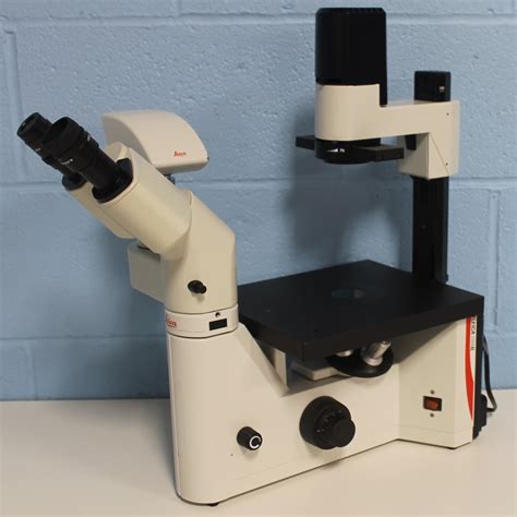 Leica DM IL Inverted Contrasting Microscope with DFC 280 Digital FireW