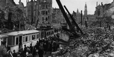 Photos of the bombing of Dresden Germany during World War II - Business ...