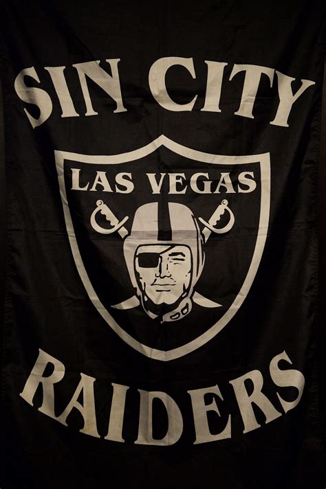 Las Vegas Raiders Official Logo / TIMELINE: The Raiders road to Las Vegas | KSNV - Enjoy fast ...