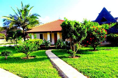 Doric Cottages Diani UPDATED 2022: 2 Bedroom Cottage in Diani Beach ...