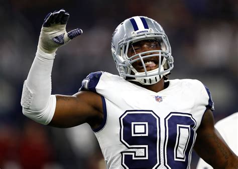 DeMarcus Lawrence on Contract: 'I Believe in the Cowboys'