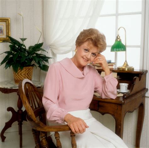 'Murder, She Wrote' Star Angela Lansbury Made a Drastic Decision When ...