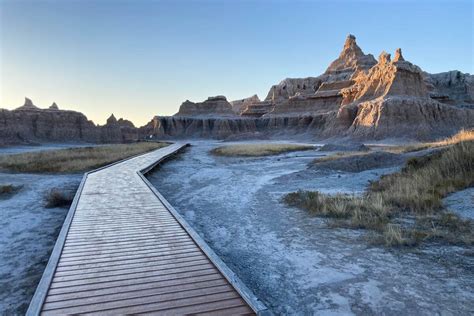 10 Best Day Hikes in Badlands National Park - The National Parks Experience