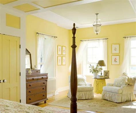 Decorating Ideas for Yellow Bedrooms | Bedroom colors, Yellow room, Yellow bedroom